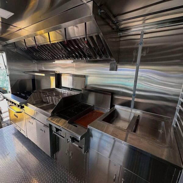 Food Truck For Sale - Good condition - Image 4