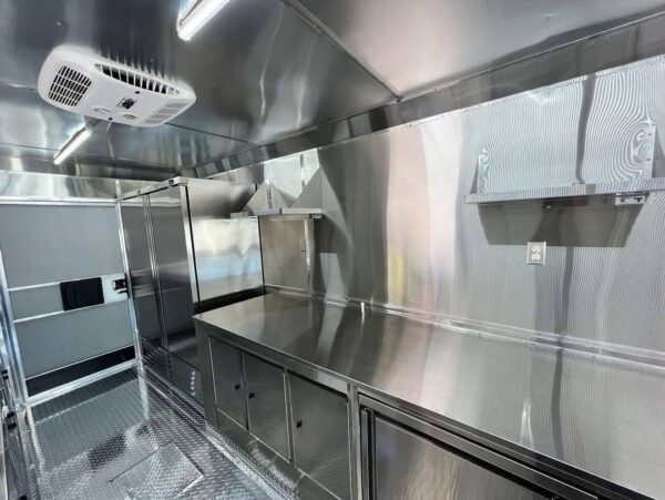 Food truck for sale - Image 4