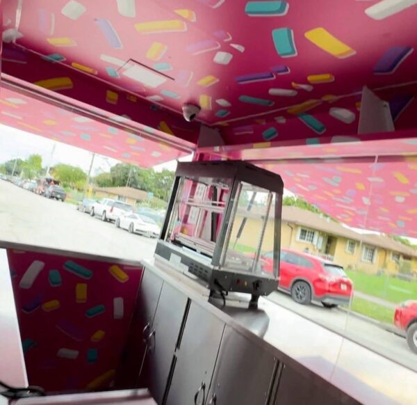 BRAND NEW FOOD TRAILER FOR SALE! - Image 13