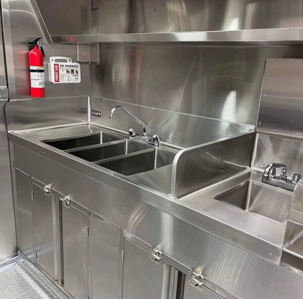 Food Truck For Sale - Unbelievable Deal Alert! - Image 6
